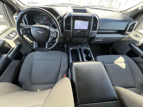 Used 2018 Ford F150 XLT w/ Equipment Group 302A Luxury AWD/4WD image 20