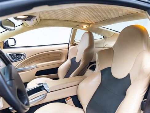 Used 2006 Aston Martin Vanquish S RWD image 10