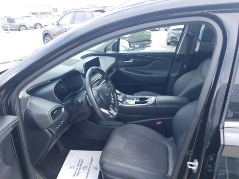 Used 2022 Hyundai Santa Fe SEL w/ Convenience Package image 10