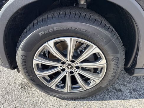 New 2026 Mercedes-Benz GLC 300 image 9