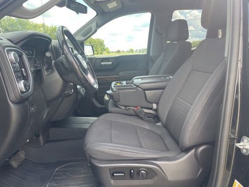 Used 2020 GMC Sierra 1500 SLE w/ SLE Value Package image 8