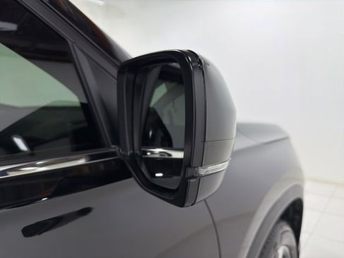 Used 2025 Honda Pilot Elite image 30