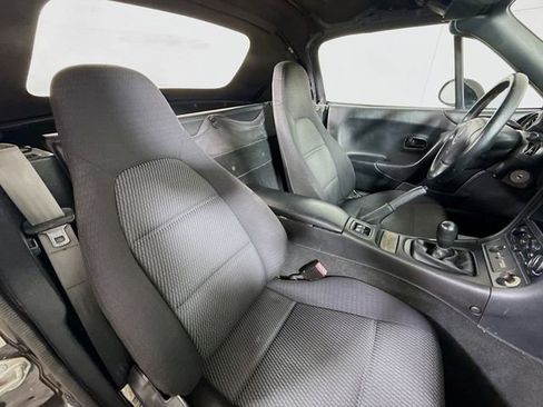 Used 1999 MAZDA MX-5 Miata RWD image 24