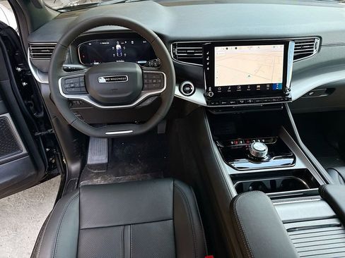 New 2026 Jeep Grand Wagoneer 2WD image 24