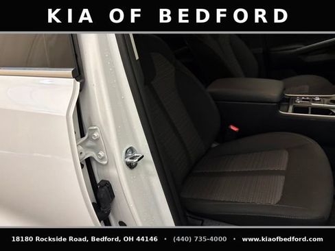 Used 2026 Kia Sorento LX FWD image 26