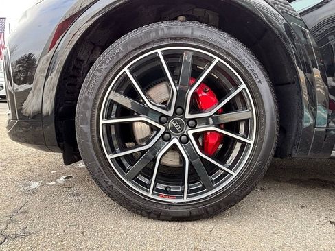 Used 2024 Audi SQ5 Premium Plus w/ Premium Plus Package image 21