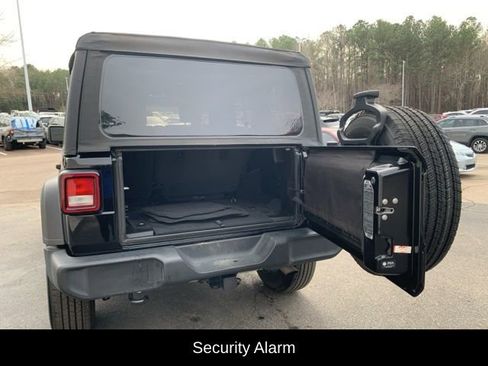 Used 2021 Jeep Wrangler Unlimited Sport AWD/4WD image 18