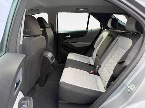 Used 2024 Chevrolet Equinox LS w/ Driver Confidence II Package image 30