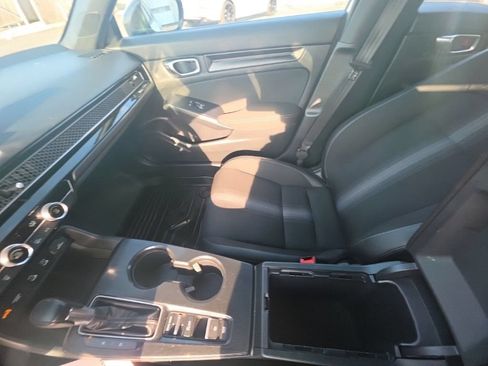 Used 2025 Honda Civic Sport image 23