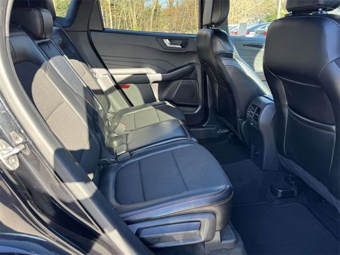 Used 2024 Ford Escape ST-Line image 15