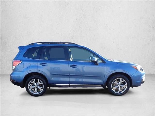Used 2017 Subaru Forester 2.5i Touring AWD/4WD image 5
