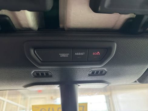 Used 2021 Jeep Wrangler Unlimited Sahara w/ Uconnect 4C Nav & Sound Group AWD/4WD image 29