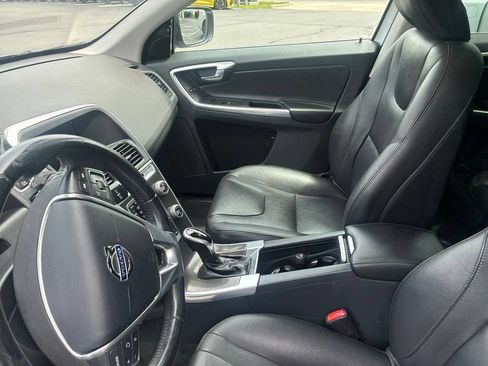 Used 2015 Volvo XC60 T6 w/ Protection Package AWD/4WD image 12