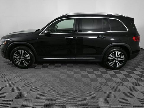 Certified 2025 Mercedes-Benz GLB 250 image 3