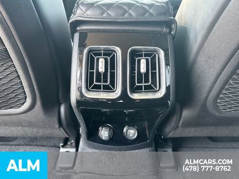 Used 2023 Kia Sorento SX AWD/4WD image 27
