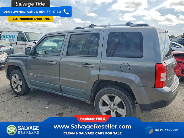 Used 2011 Jeep Patriot Latitude w/ Sun/Sound Group AWD/4WD image 3