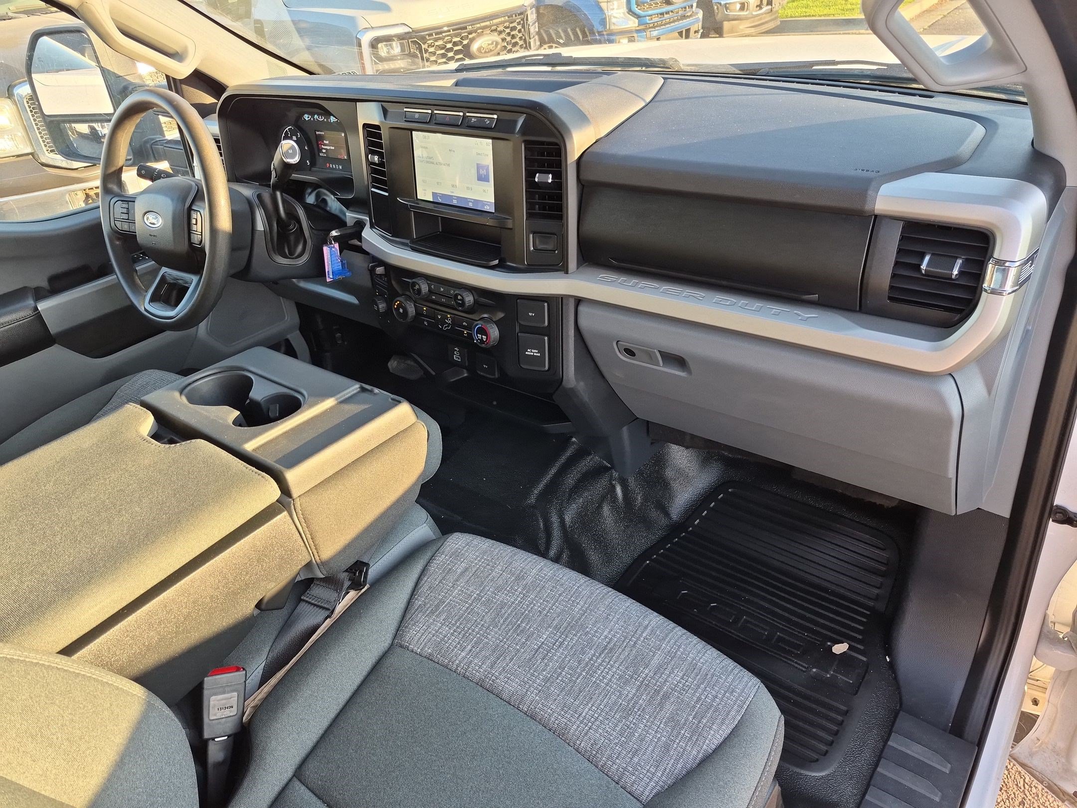 Used 2024 Ford F350 XLT w/ FX4 Off-Road Package AWD/4WD image 33