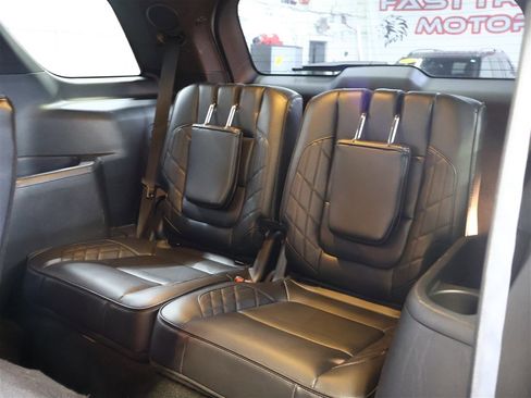 Used 2016 Ford Explorer Platinum image 13