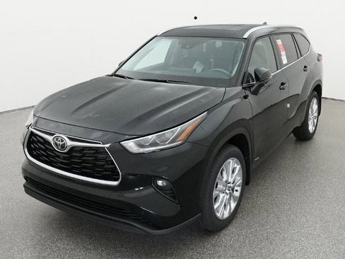 New 2026 Toyota Highlander Limited AWD/4WD image 16