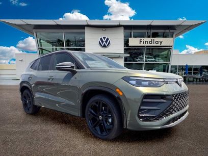 New 2026 Volkswagen Tiguan SE R-Line