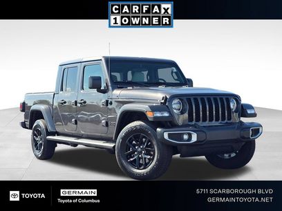 Used 2023 Jeep Gladiator Sport