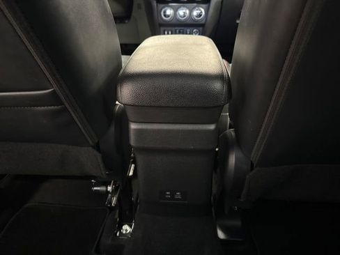 Used 2024 Mitsubishi Outlander Sport SE image 35