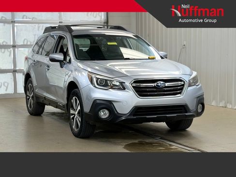 Used 2019 Subaru Outback 2.5i Limited AWD/4WD image 1