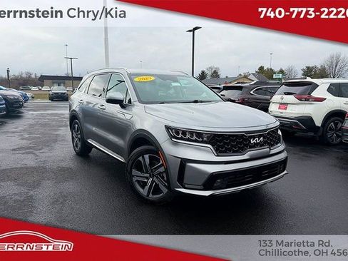 Used 2023 Kia Sorento EX image 1