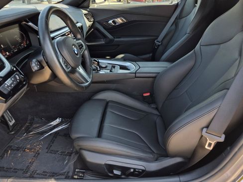 Certified 2026 BMW Z4 sDrive30i RWD image 12