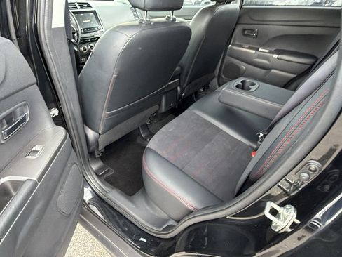 Used 2024 Mitsubishi Outlander Sport AWD image 23