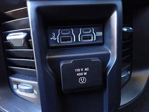 Used 2020 RAM 2500 Laramie AWD/4WD image 12