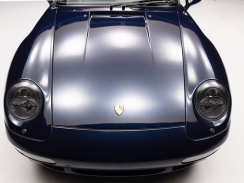 Used 1997 Porsche 911 Carrera RWD image 29