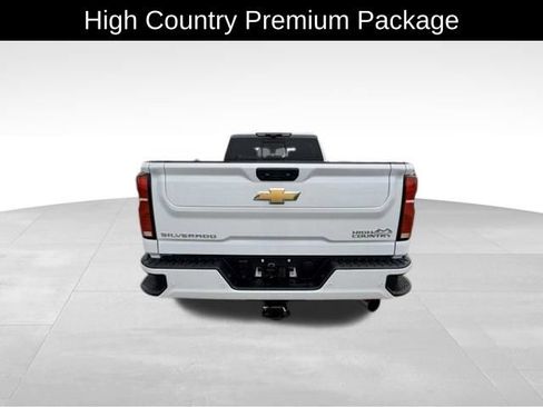 Used 2026 Chevrolet Silverado 3500 High Country w/ High Country Premium Package AWD/4WD image 6
