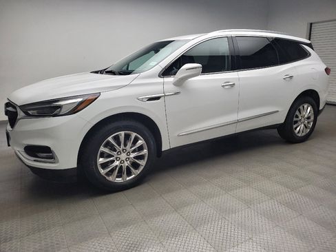 Used 2019 Buick Enclave Essence AWD/4WD image 2