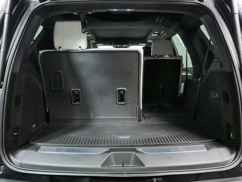 Certified 2026 Cadillac Escalade Platinum Sport w/ LPO, ONYX Package AWD/4WD image 29