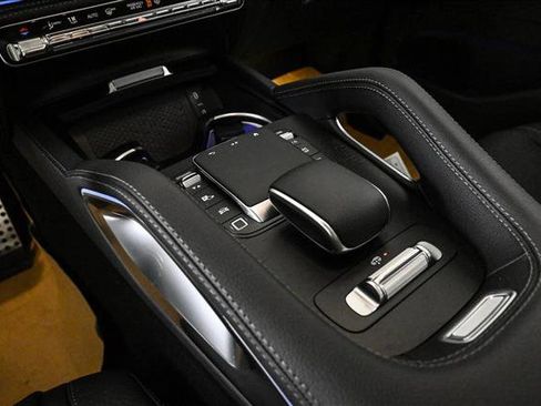 New 2026 Mercedes-Benz GLS 580 4MATIC image 12