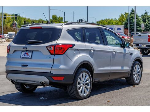 Used 2019 Ford Escape SEL AWD/4WD image 3
