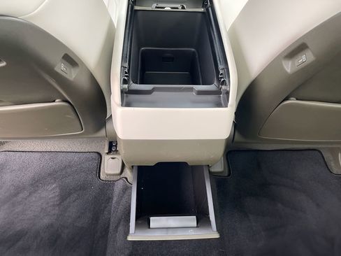 Used 2025 Hyundai Santa Fe Calligraphy image 35