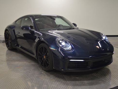 Certified 2021 Porsche 911 Carrera image 9