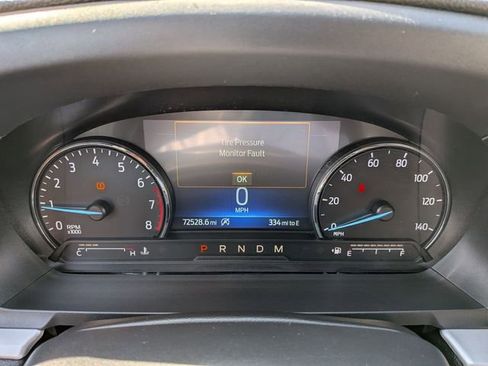 Used 2020 Ford Explorer XLT w/ Equipment Group 202A image 9