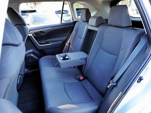 Used 2025 Toyota RAV4 LE FWD image 17