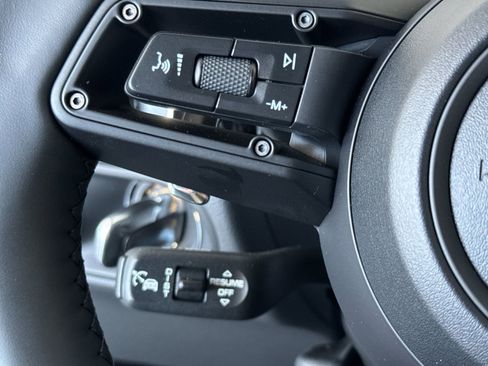 New 2026 Porsche Macan S image 28