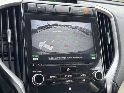 Used 2022 Subaru Ascent Limited image 22