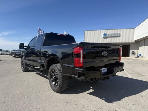 Used 2024 Ford F250 Lariat w/ Lariat Ultimate Package image 3