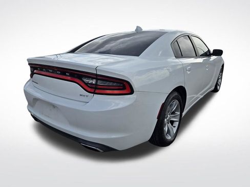 Used 2016 Dodge Charger SXT image 8