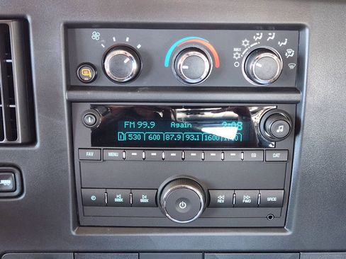 New 2025 Chevrolet Express 2500 w/ Driver Convenience Package image 12