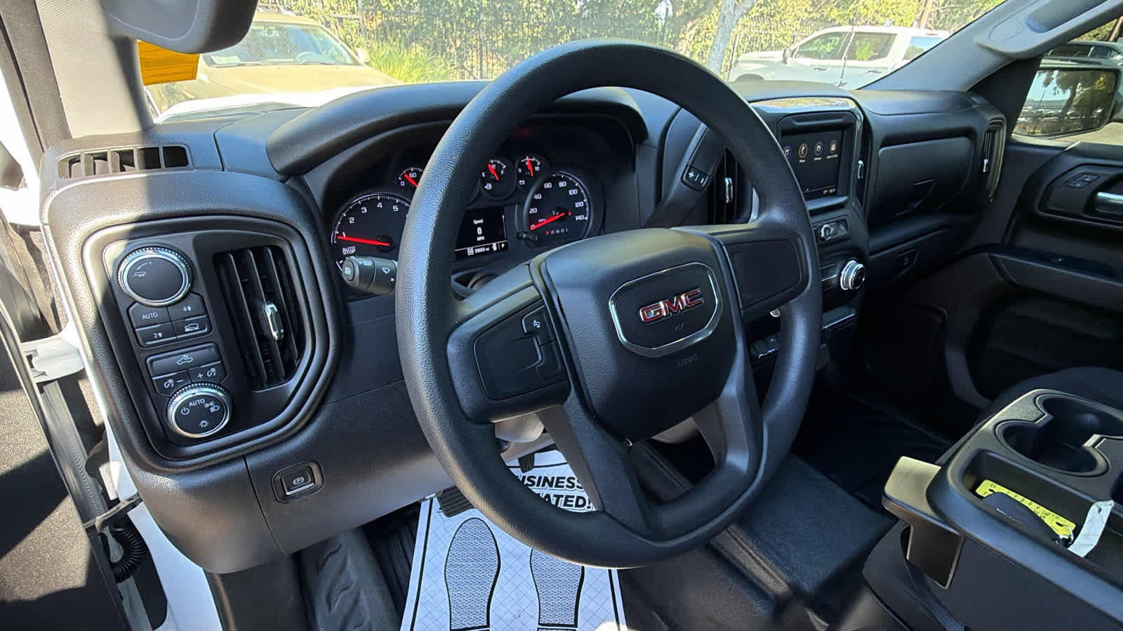 Used 2023 GMC Sierra 1500 Pro AWD/4WD image 10