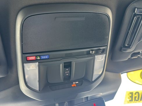 Used 2025 Subaru Forester Sport w/ Popular Package image 40