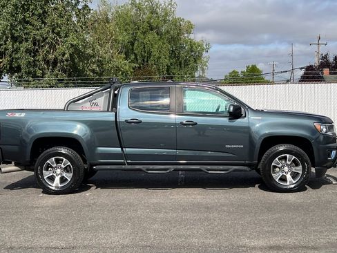 Used 2017 Chevrolet Colorado Z71 image 3