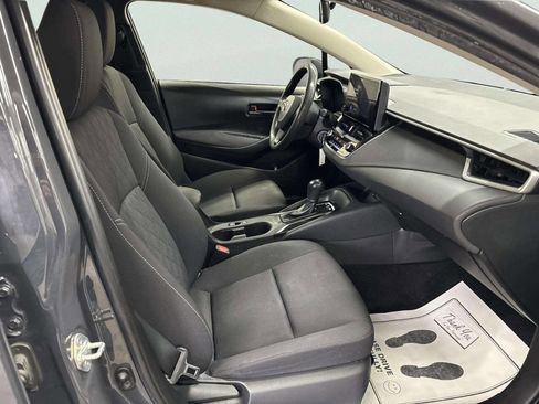 Used 2023 Toyota Corolla LE FWD image 20